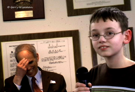 thomas-harris-hand-on-head